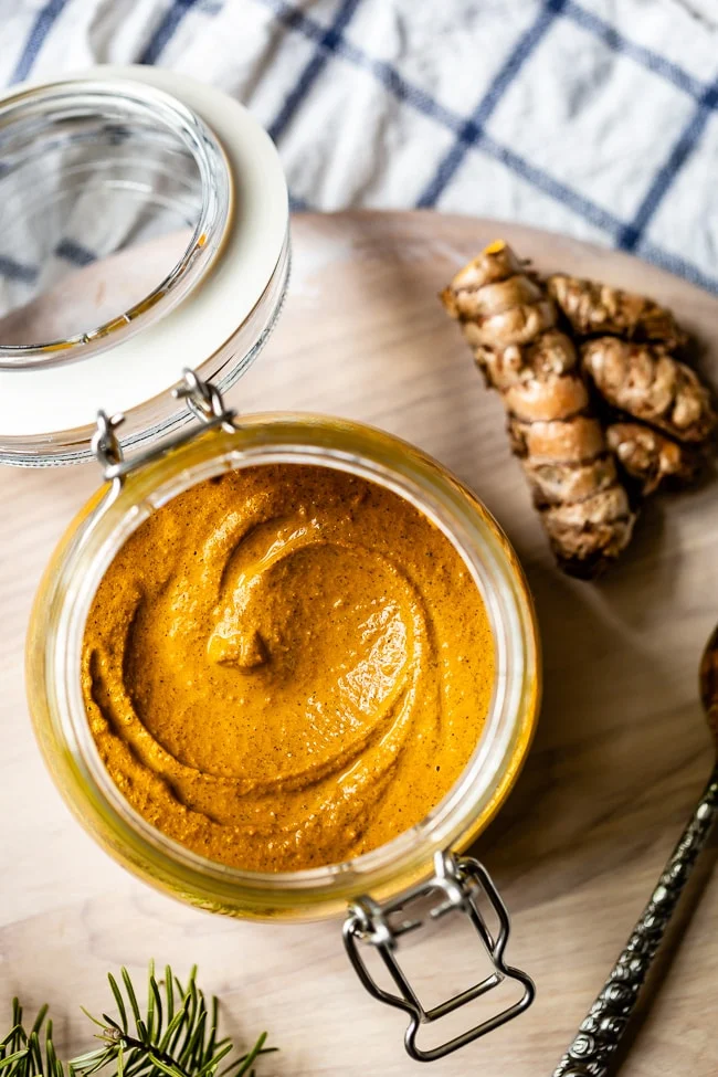 ΧΡΥΣΗ ΠΑΣΤΑ ΚΟΥΡΚΟΥΜΑ ΓΙΑ ΣΚΥΛΟΥΣ DOGGER.GR